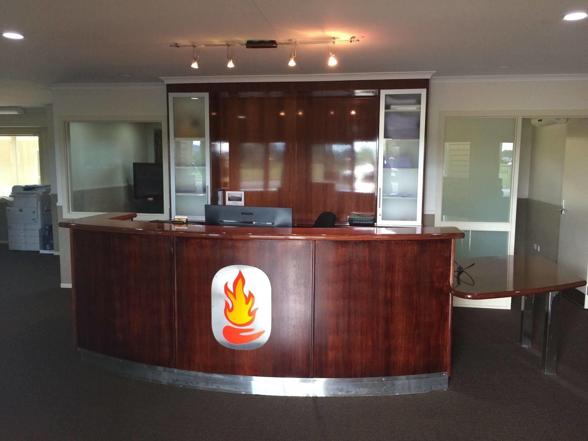 Bruce Pulman Lodge Papakura Exterior photo